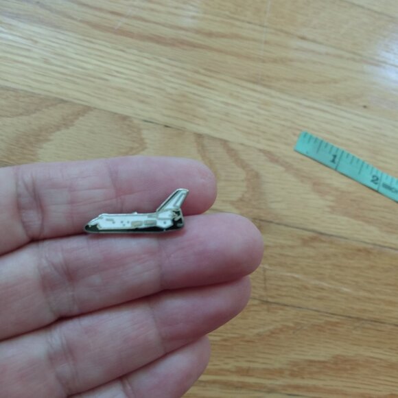 Vintage NASA Space Shuttle Pins Lot of 3 Tie Tacks Hat Lapel Johnson Center - Picture 8 of 13